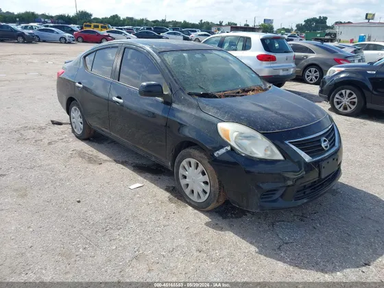 2014 Nissan Versa SV