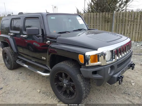 2010 HUMMER H3 SUV Luxury