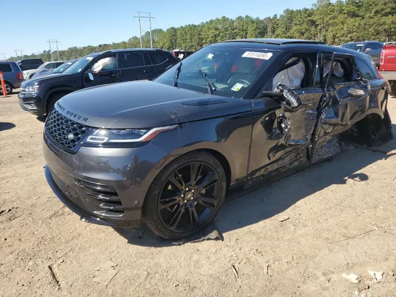 2023 Land Rover Range Rover Velar R-Dynamic S