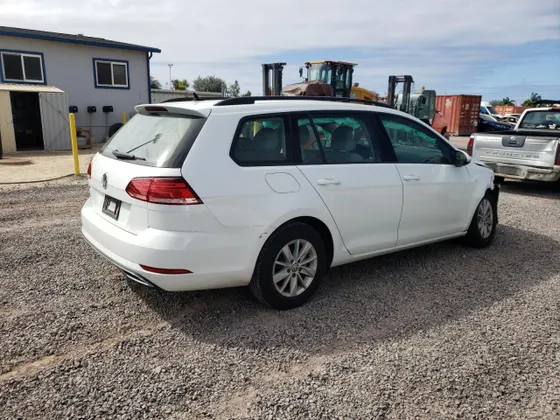 2019 Volkswagen Golf S
