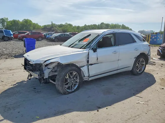 2025 Genesis GV70 2.5T