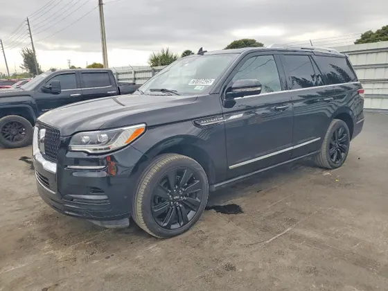 2023 Lincoln Navigator Reserve