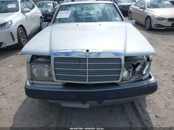 1992 Mercedes-Benz 300 Series 300E