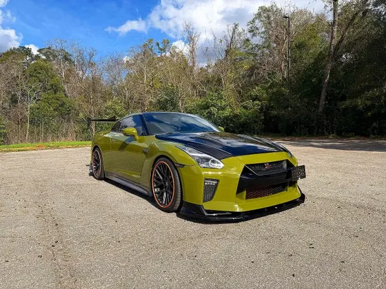 2014 Nissan GT-R Premium