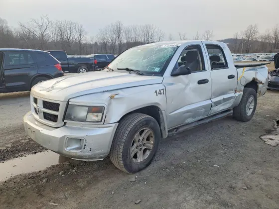 2011 Ram Dakota Bighorn/Lonestar