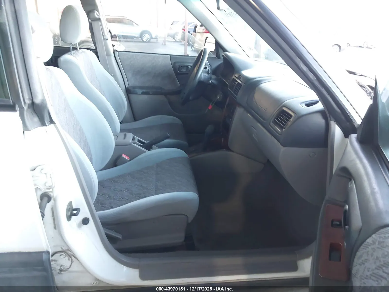 2000 Subaru Forester L