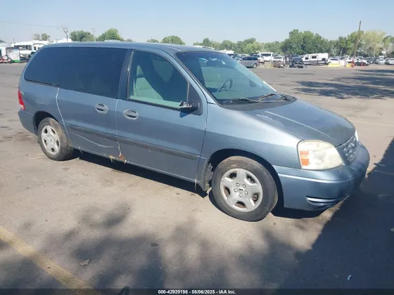 2004 Ford Freestar S