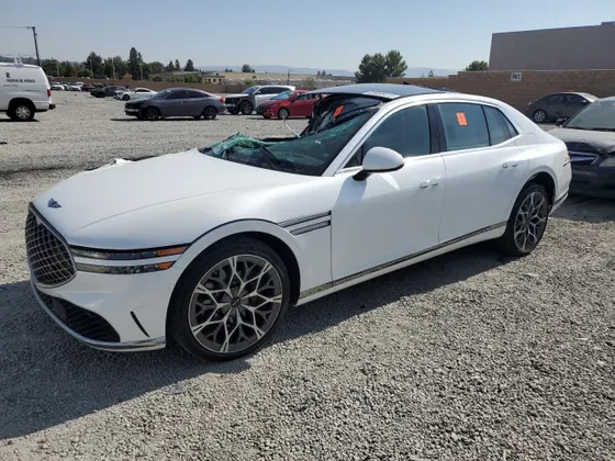 2023 Genesis G90 e-SC