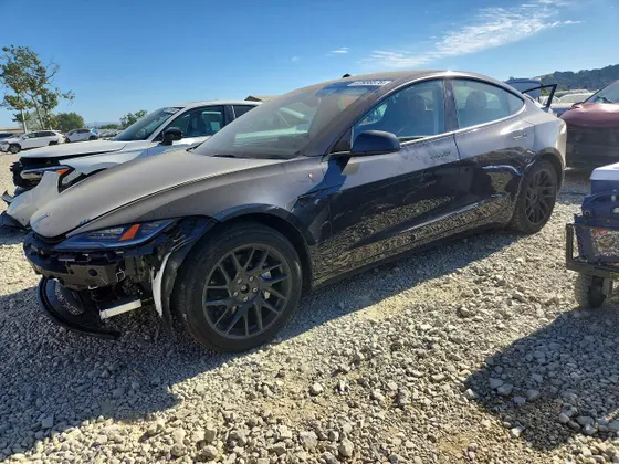 2024 Tesla Model 3 Long Range