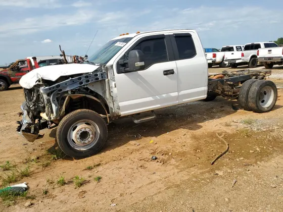 2019 Ford F-450 SUPER DUTY