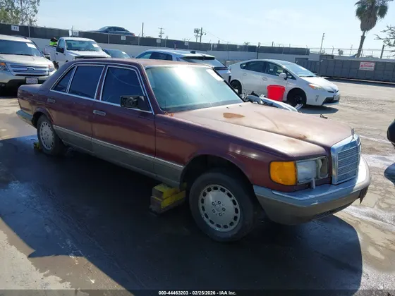 1987 Mercedes-Benz 560 SEL