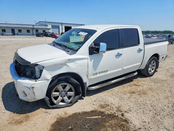 2011 Nissan Titan SL