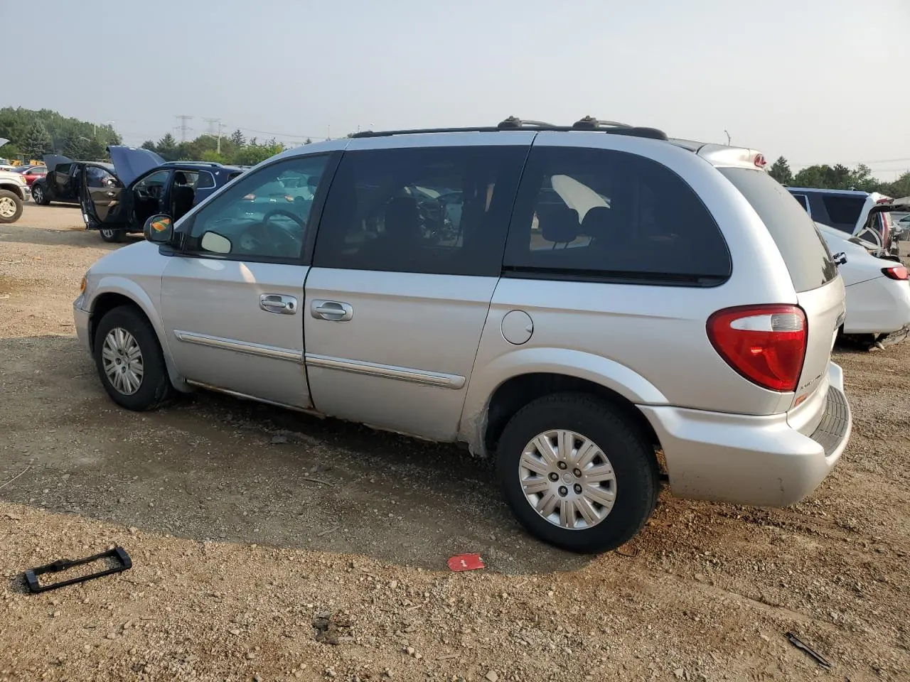 2006 Chrysler Town & Country SWB TOWN & COUNTRY