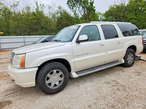 2005 Cadillac Escalade ESV Platinum Edition