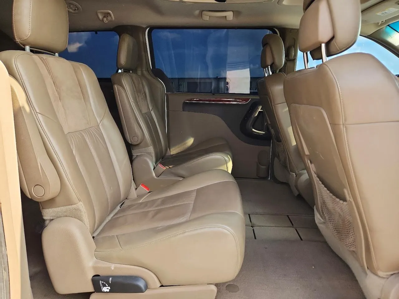 2013 Chrysler Town & Country Limited