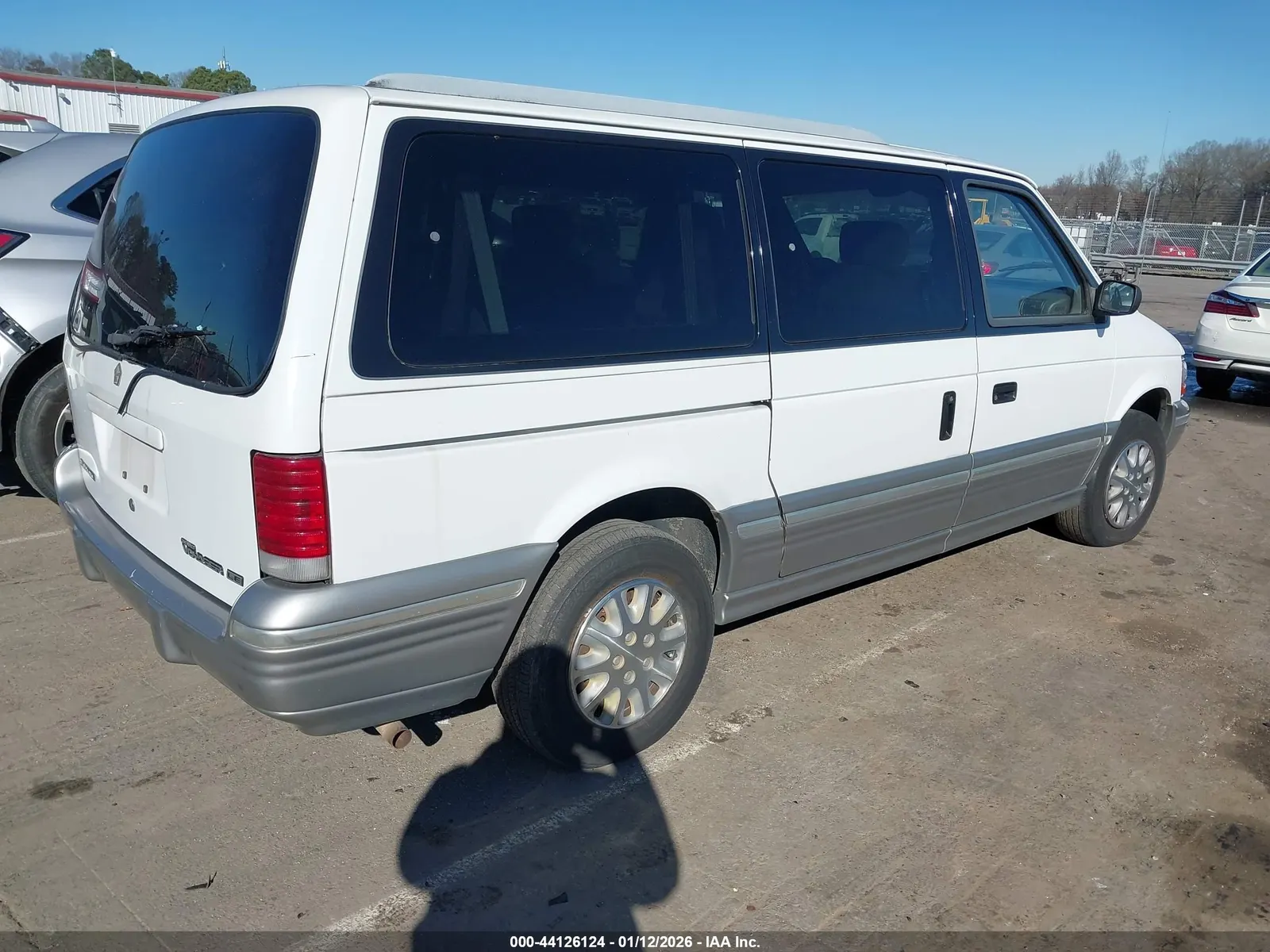 1994 Plymouth GRAND VOYAGER LE