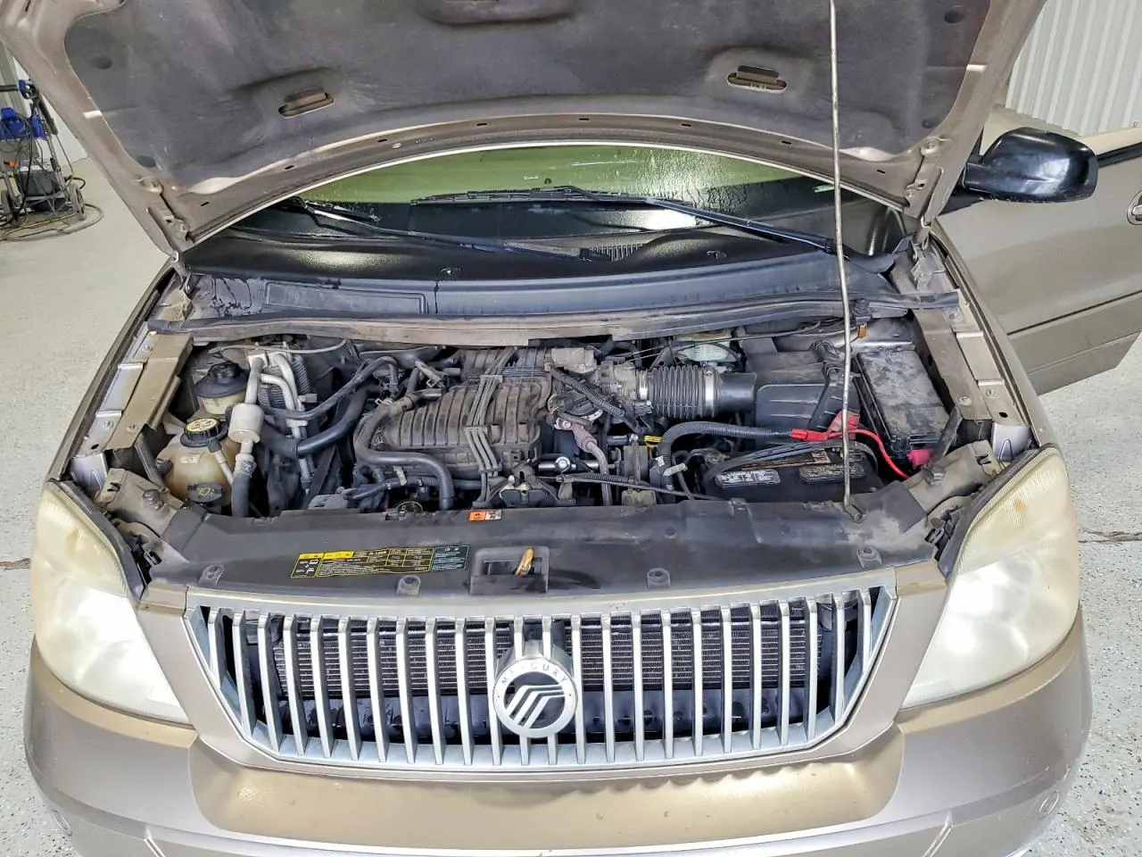 2004 Mercury Monterey Convenience