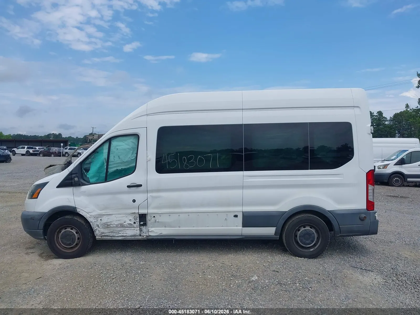 2017 Ford Transit Wagon XLT