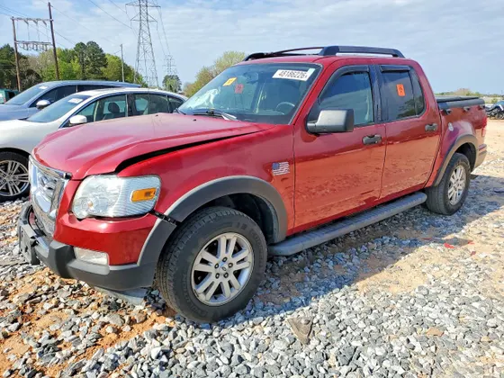 2010 Ford Explorer Sport Trac XLT