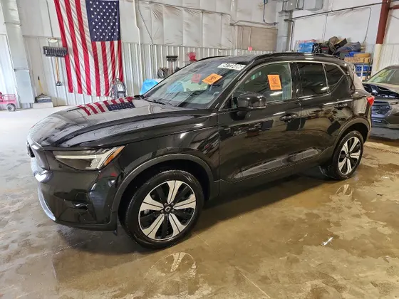 2023 Volvo XC40 Recharge Pure Electric Plus