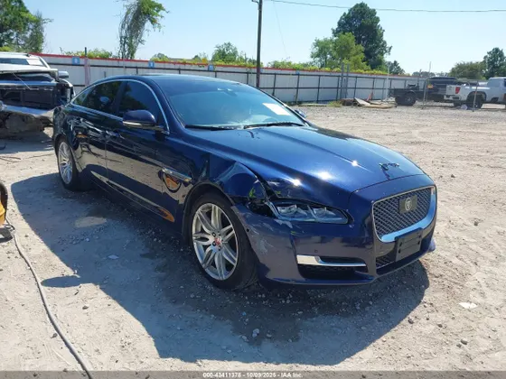 2018 Jaguar XJ XJL Portfolio