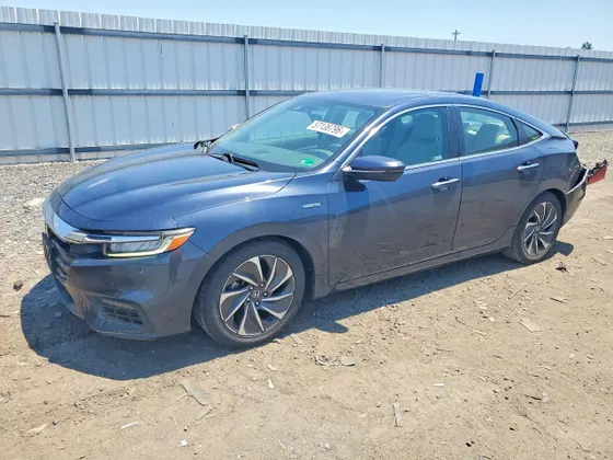 2019 Honda Insight Touring