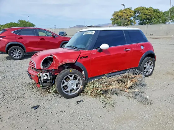 2004 MINI Cooper Hardtop S