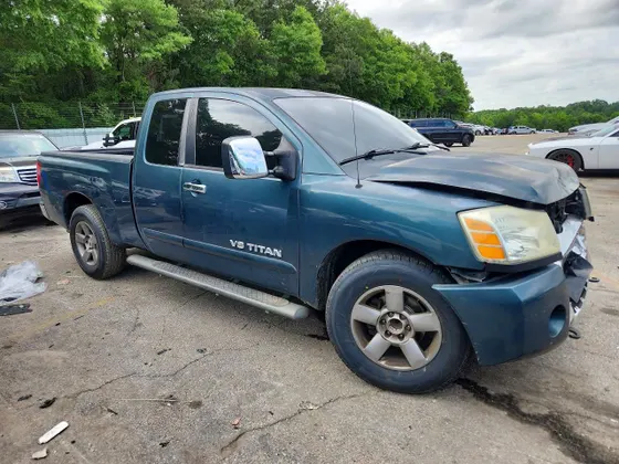 2005 Nissan Titan XE