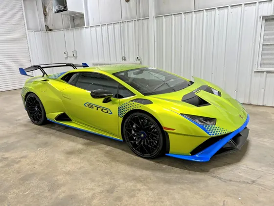 2022 Lamborghini Huracan STO HURACAN