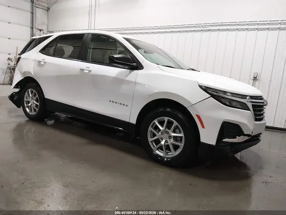 2022 Chevrolet Equinox LS