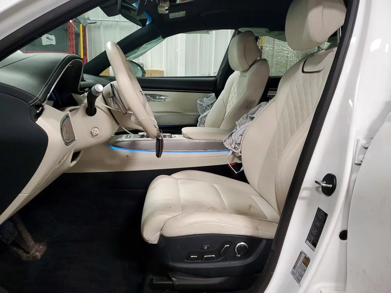 2025 Genesis Electrified GV70 Advanced