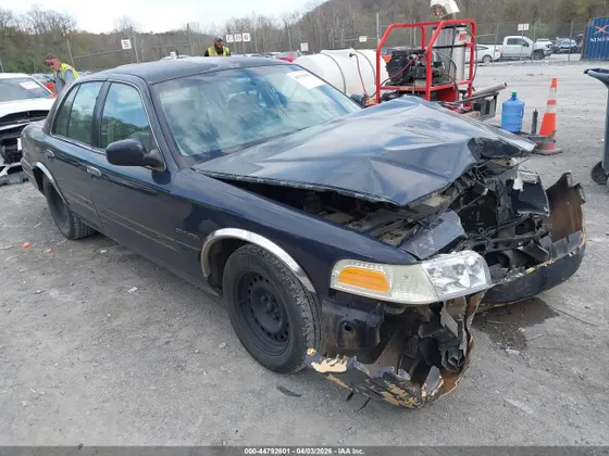 1999 Ford Crown Victoria LX