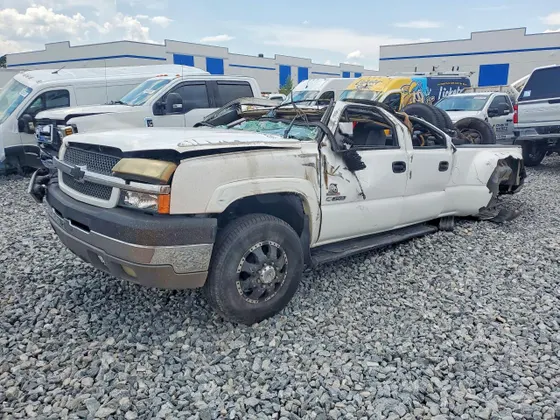 2004 Chevrolet Silverado 3500 DRW LT