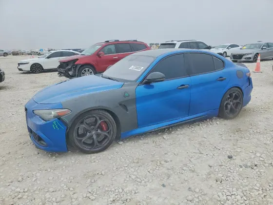 2018 Alfa Romeo Giulia Quadrifoglio GIULIA