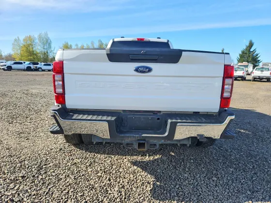 2022 Ford Super Duty F-450 DRW XL