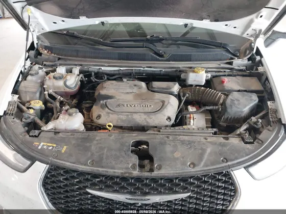 2023 Chrysler Pacifica Hybrid Touring L