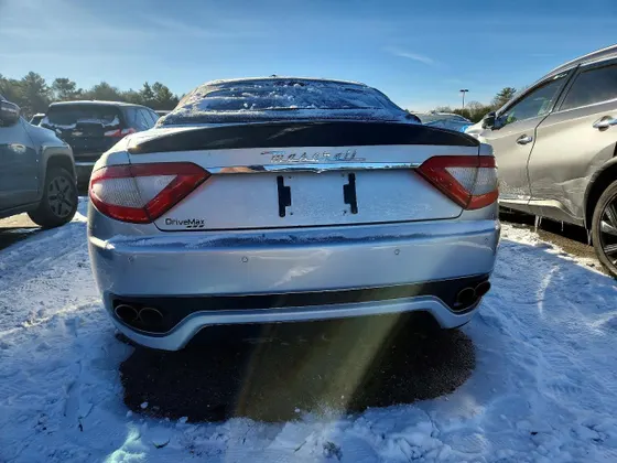 2011 Maserati GranTurismo Convertible S