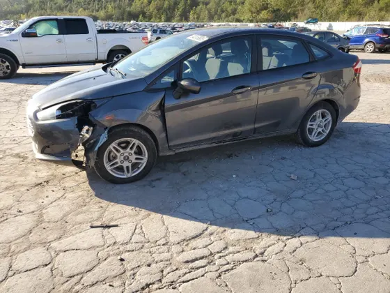 2018 Ford Fiesta SE