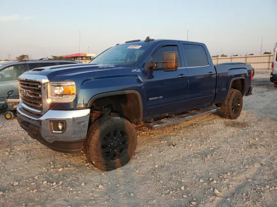 2018 GMC Sierra 3500 K3500 SLE