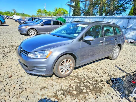 2016 Volkswagen Golf SportWagen TSI S
