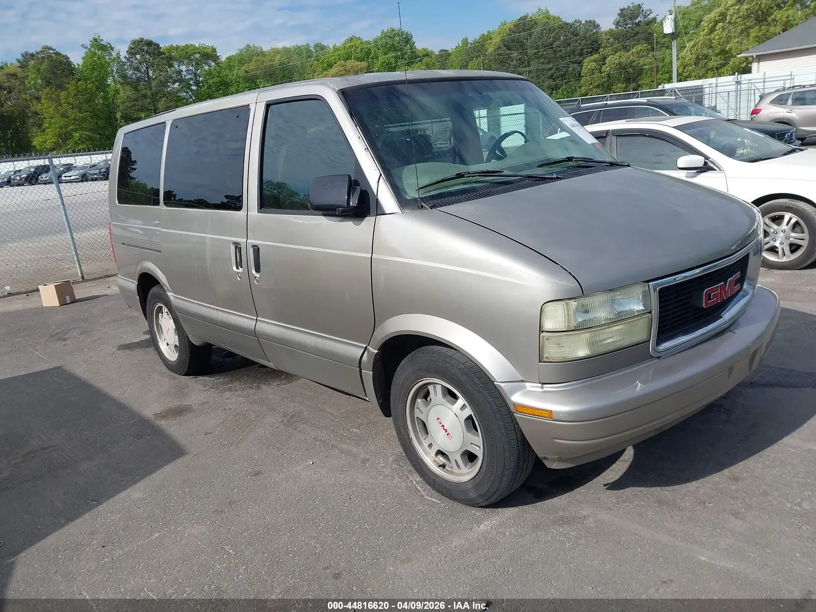 2005 GMC Safari Passenger