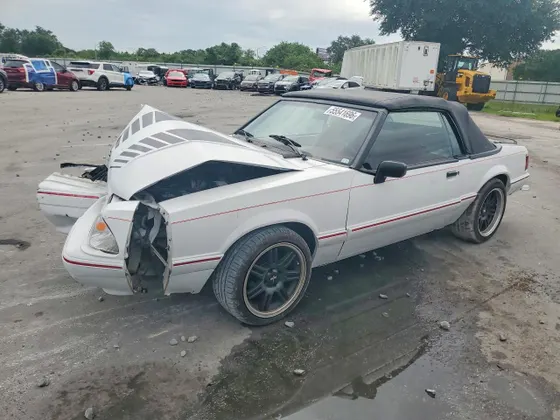 1992 Ford Mustang LX