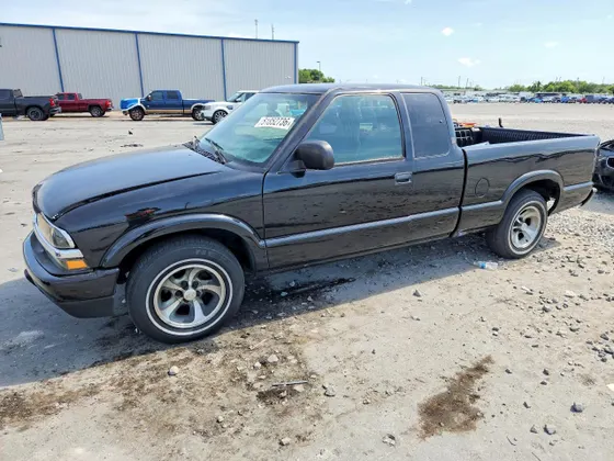 2001 GMC Sonoma SLS w/1SG Pkg