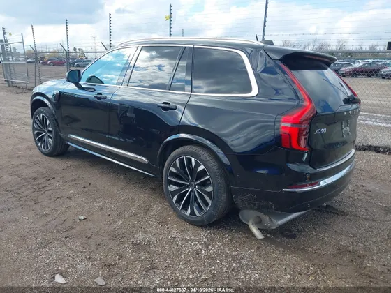 2025 Volvo XC90 Plug-In Hybrid Ultra