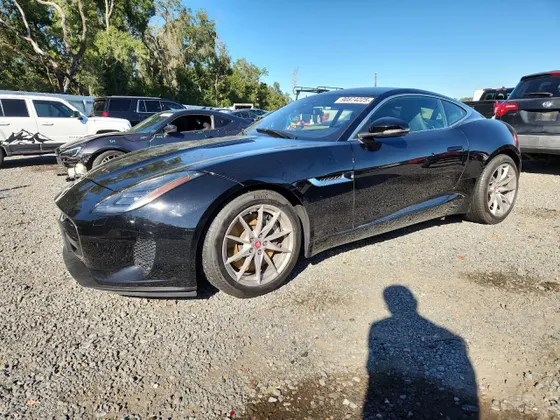 2018 Jaguar F-TYPE P300