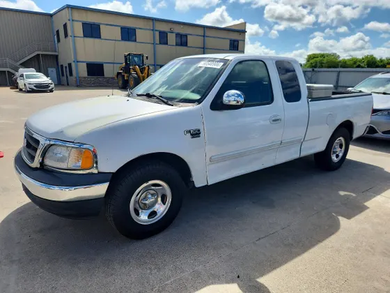 2001 Ford F-150 XL
