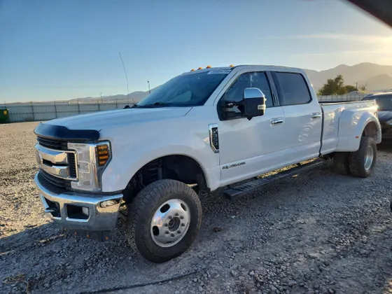 2018 Ford Super Duty F-350 DRW XL