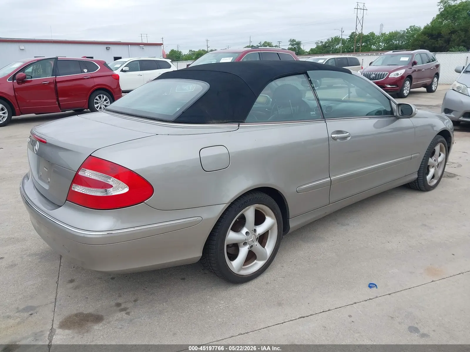 2005 Mercedes-Benz CLK-Class 3.2L