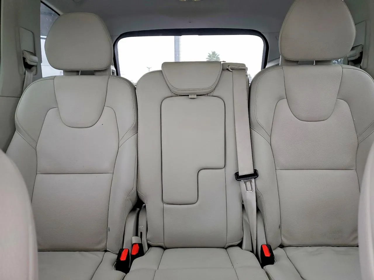 2025 Volvo XC90 Plug-In Hybrid Plus