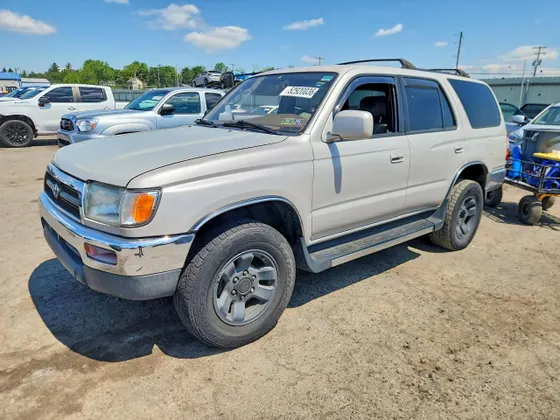 1997 Toyota 4Runner SR5